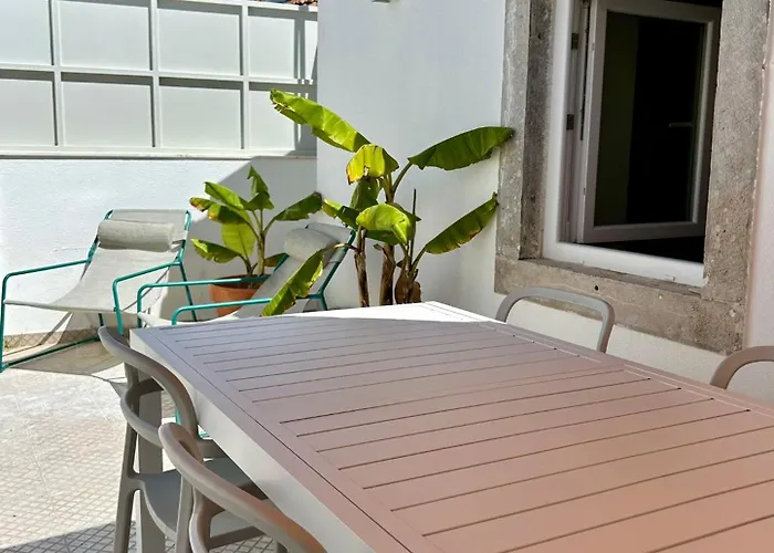 Palmeirinha Guest House